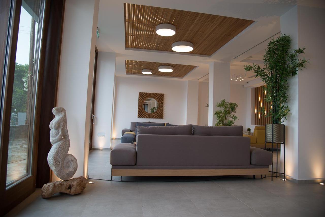 Natura Luxury Boutique Hotel Skopelos Loutraki  Exterior foto