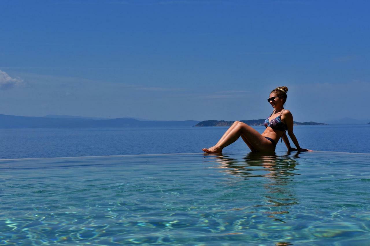 Natura Luxury Boutique Hotel Skopelos Loutraki  Exterior foto
