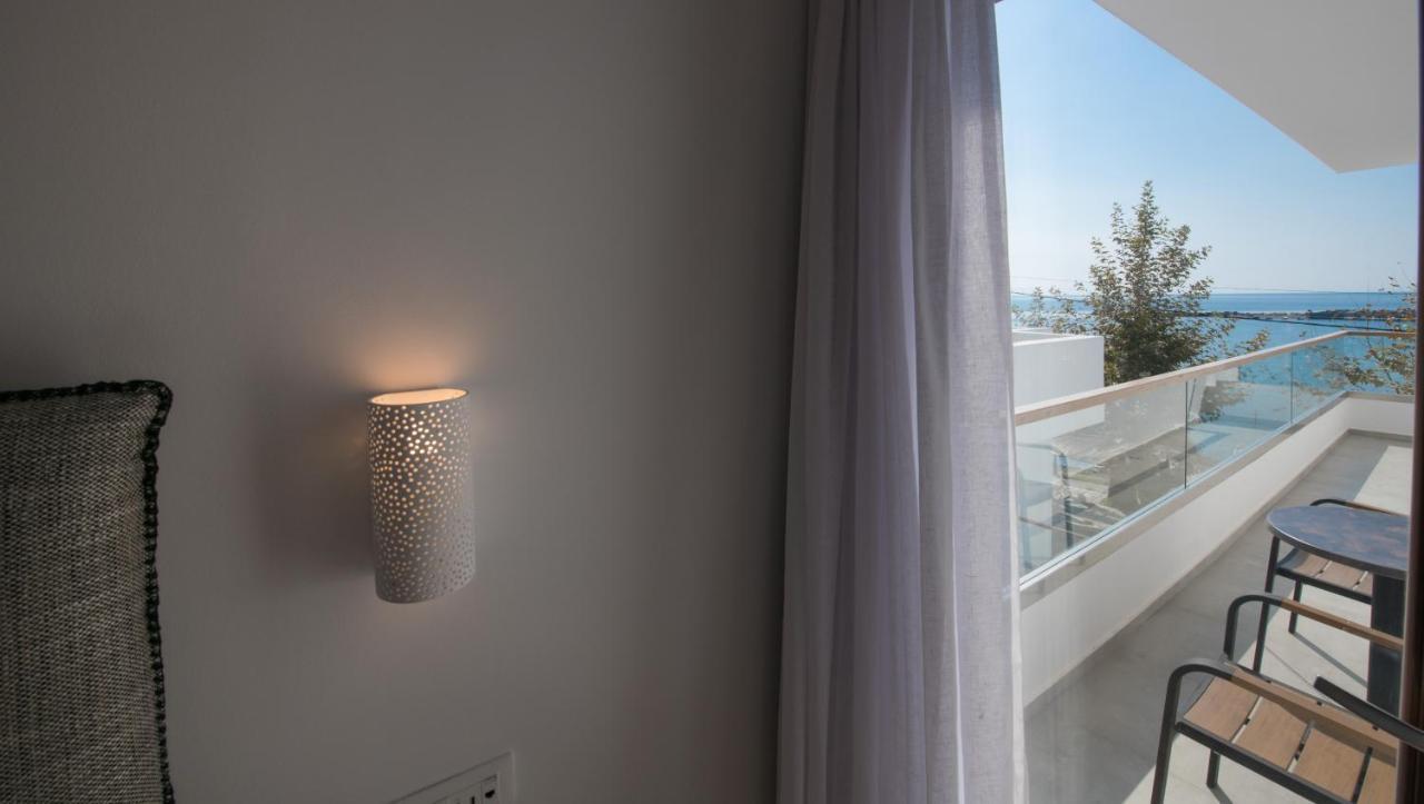 Natura Luxury Boutique Hotel Skopelos Loutraki  Exterior foto